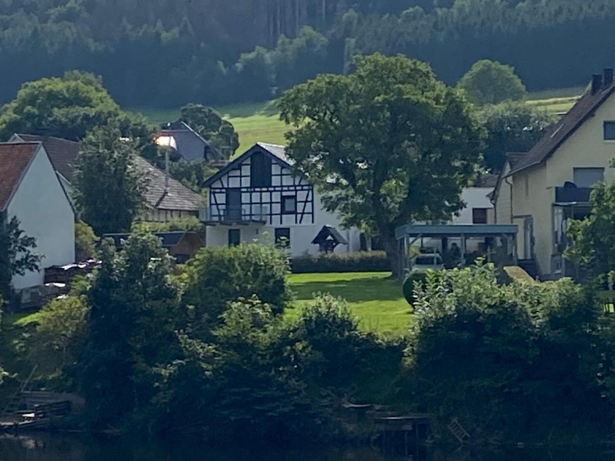 Exklusive, Kernsanierte Am Rursee *